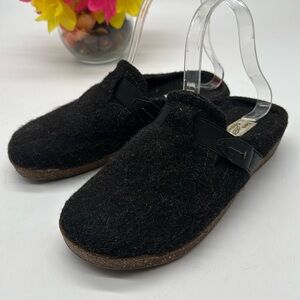 Earth Origins Charcoal Gray Jenna Slip On Size 7 CM7231